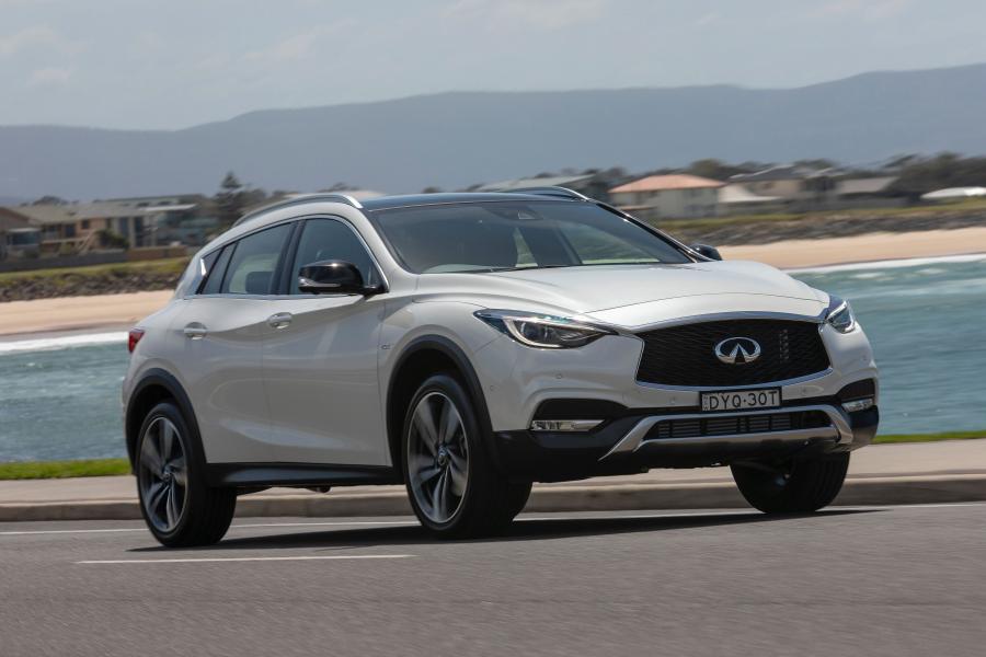  Infiniti QX30 2.0t AWD Sport 2018 года  (AU) (фото 21 из 34)
